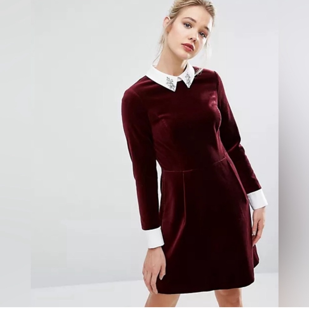 ✨Ships Free✨ Ted Baker Velvet Embellished Collar Dress Burgundy sz 1 or US 4